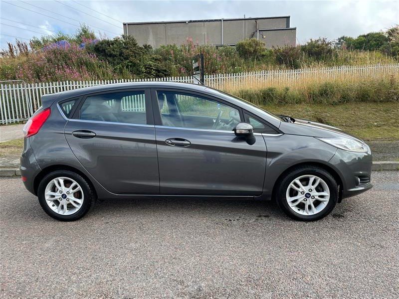 Sold 2015 Ford Fiesta ZETEC 5-Door, Peterhead, Aberdeenshire | Neil ...